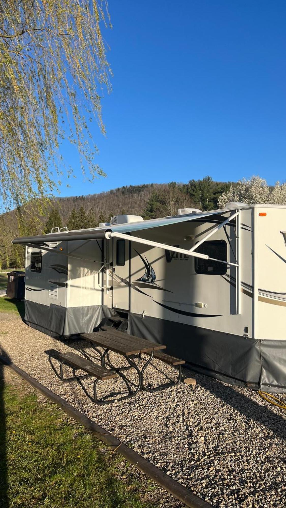 Route 6 Campground Gaines 외부 사진