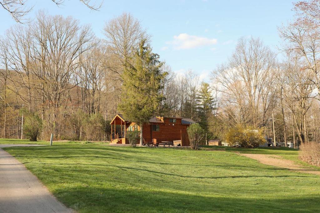 Route 6 Campground Gaines 외부 사진